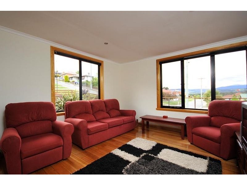 18 Ernest Street, Kings Meadows TAS 7249