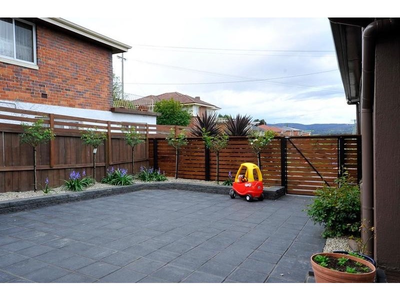 18 Ernest Street, Kings Meadows TAS 7249