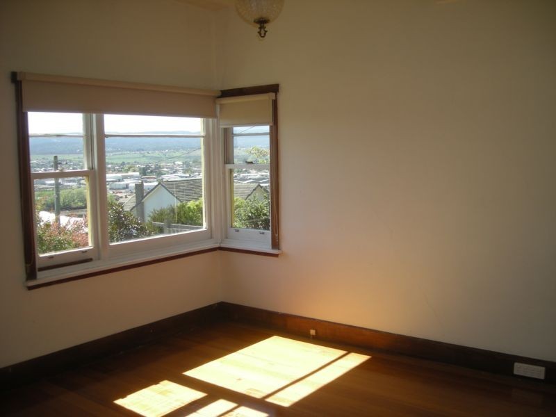 73 Forest Rd, Trevallyn TAS 7250