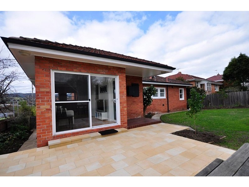 4 Thyne Ave, Newstead TAS 7250