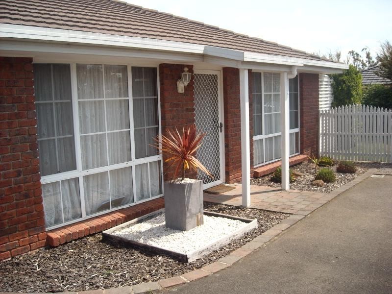 2/12 Walton Street, West Launceston TAS 7250