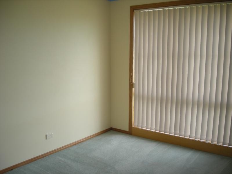 2/2 Kate Place, Summerhill TAS 7250