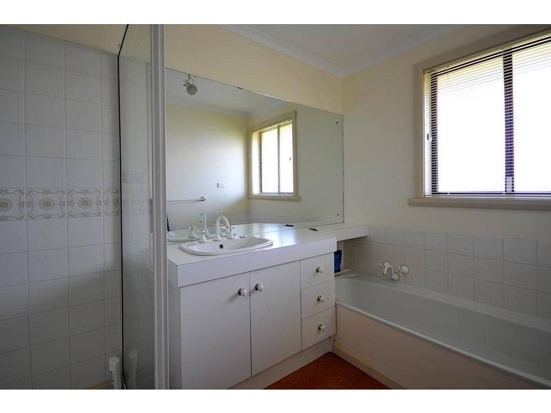 80 New World Avenue, Trevallyn TAS 7250