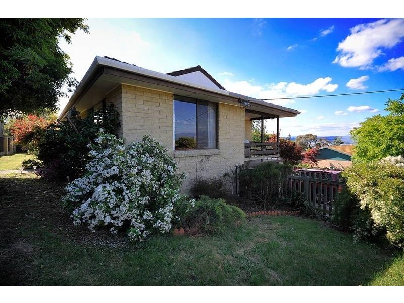 80 New World Avenue, Trevallyn TAS 7250