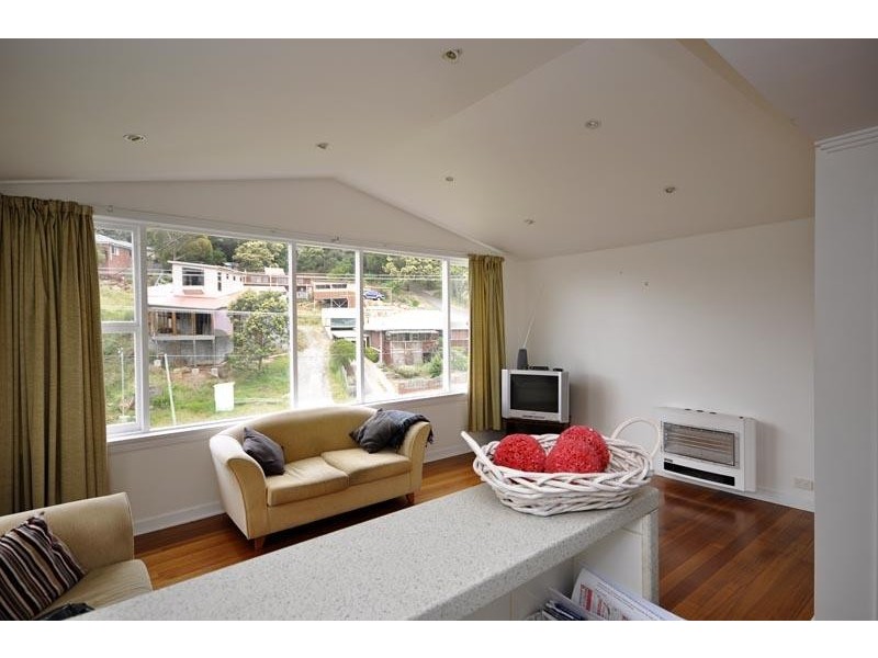 46 Cherry Rd, Trevallyn TAS 7250