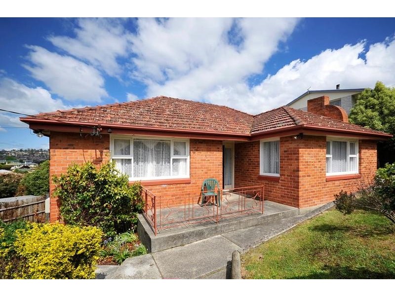 9 Kerran Crescent, South Launceston TAS 7249