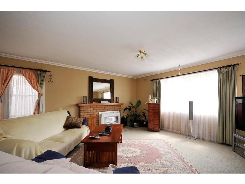 9 Kerran Crescent, South Launceston TAS 7249