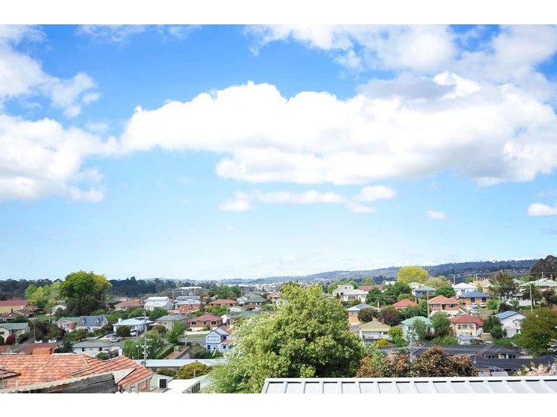 9 Kerran Crescent, South Launceston TAS 7249