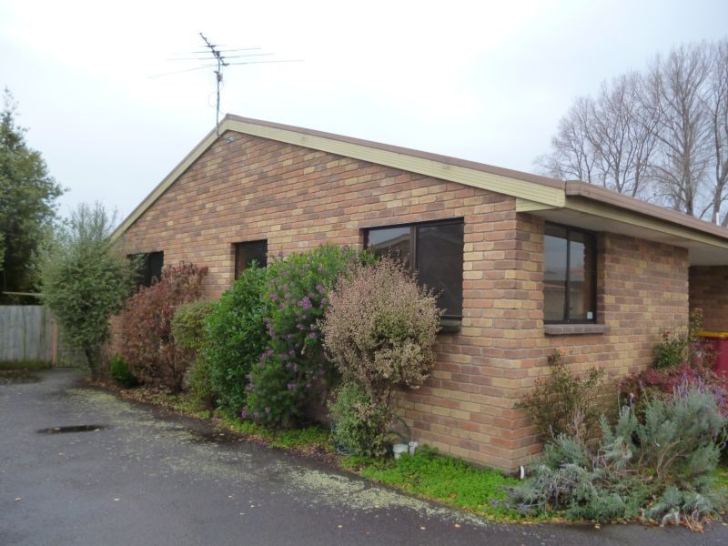 3/1-3 Norman Court Newnham, Newnham TAS 7248