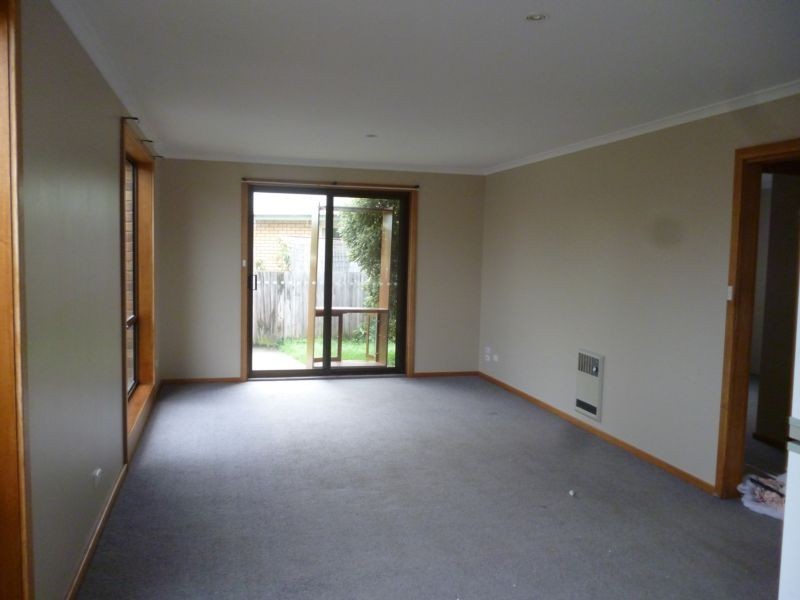 3/1-3 Norman Court Newnham, Newnham TAS 7248