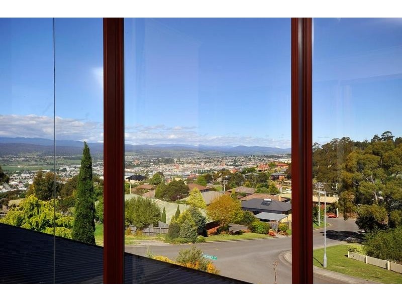 3 Lachlan Parade, Trevallyn TAS 7250