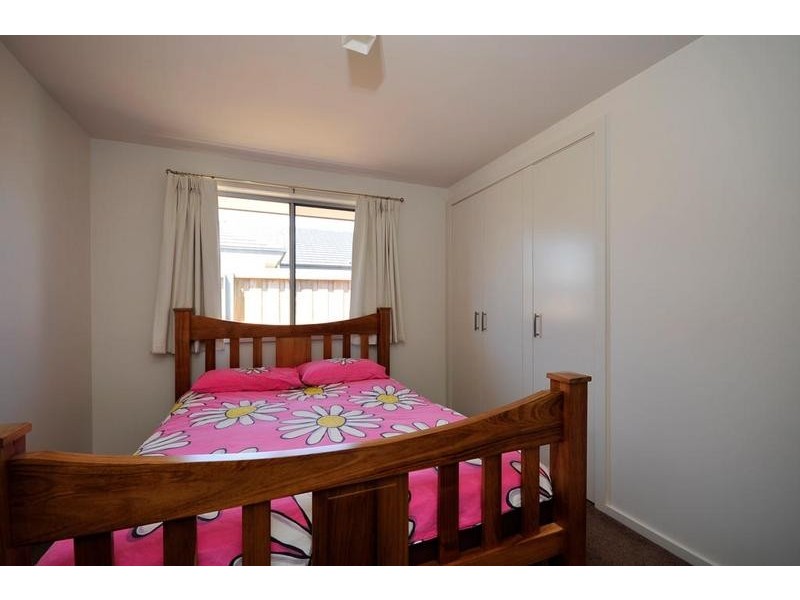 5 Statesman Place, Newnham TAS 7248