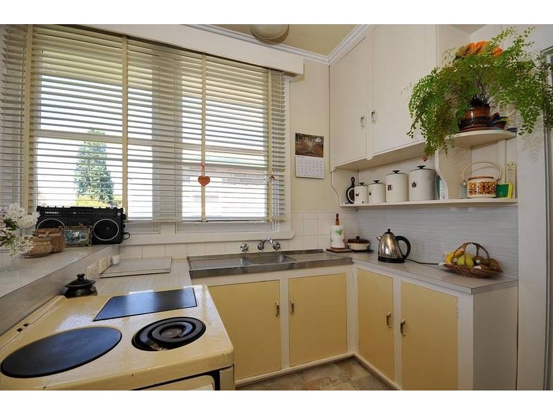 24 Elouera Street, Trevallyn TAS 7250