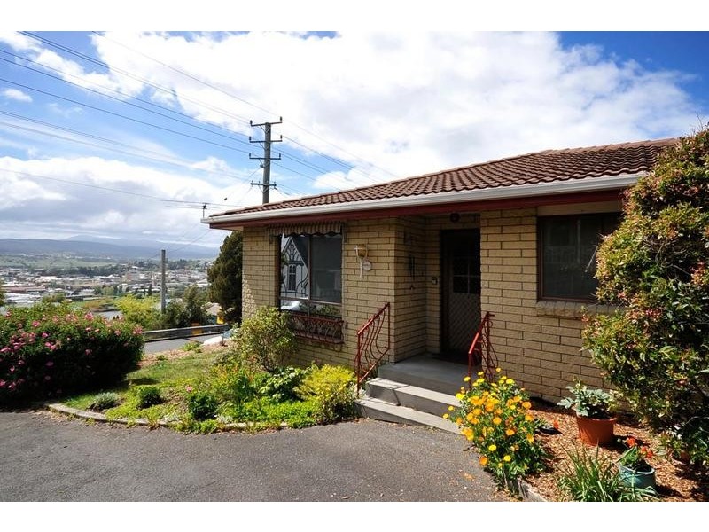 1/37 Bain Terrace, Trevallyn TAS 7250