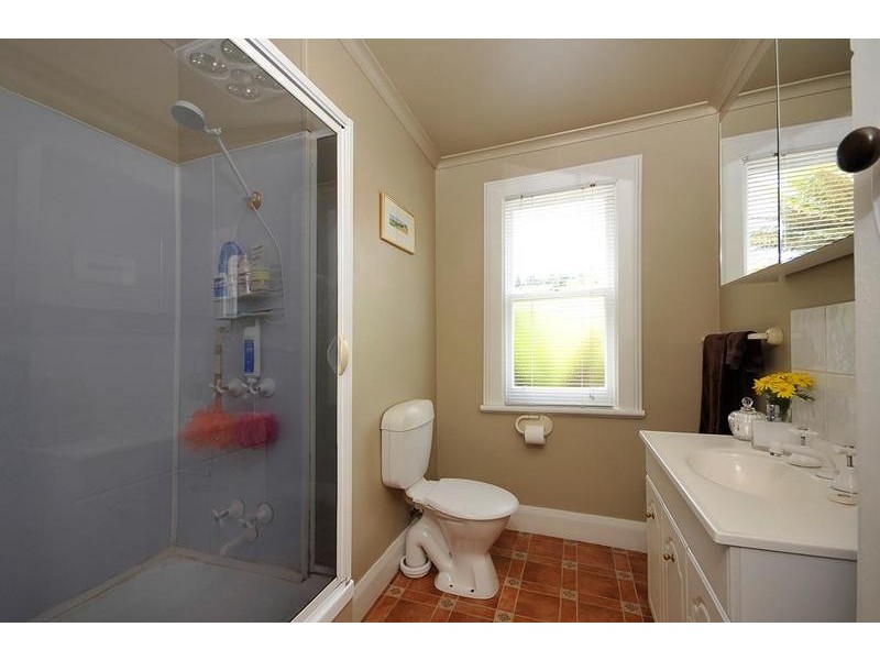 8 Hollingsworth Street, South Launceston TAS 7249