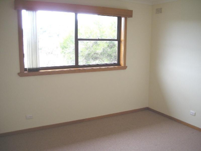 1/18 Guilford St, Riverside TAS 7250