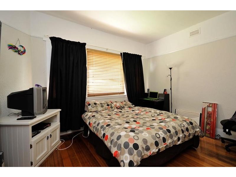28 Talbot Road, South Launceston TAS 7249