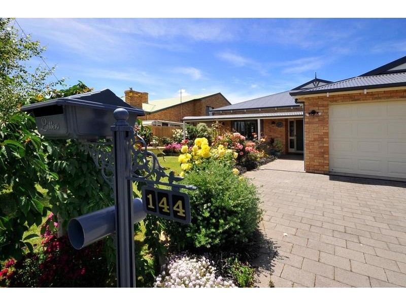144 Oxford Street, Beauty Point TAS 7270
