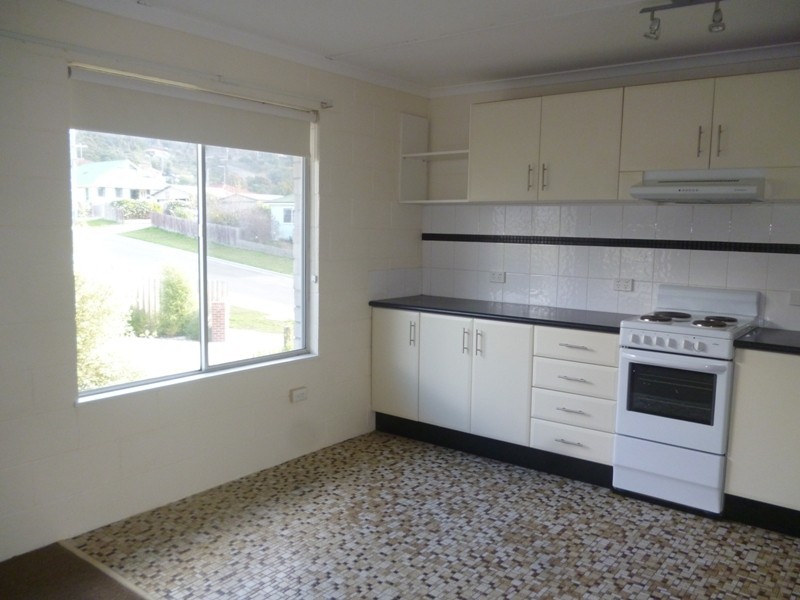 8/3 Rankine St, Riverside TAS 7250