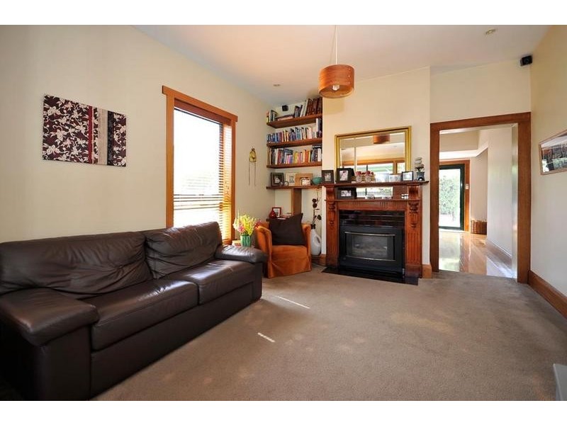 21 Waugh Street, Invermay TAS 7248