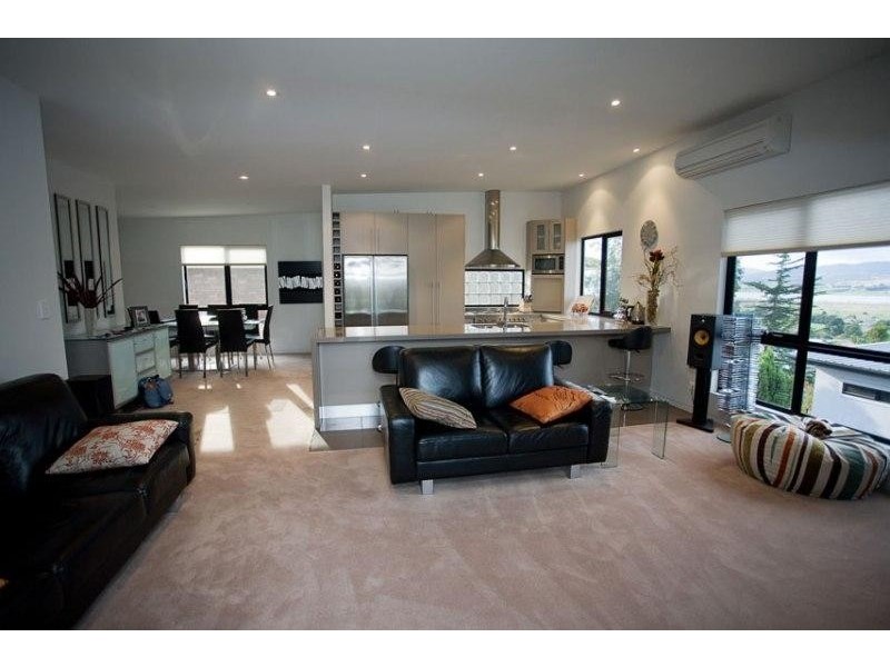 1/72 Riverside Drive, Riverside TAS 7250