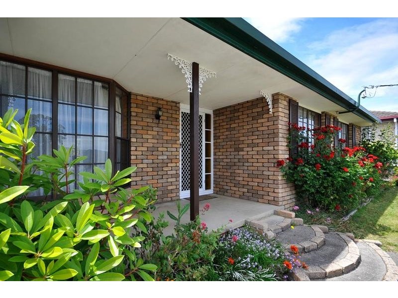 30 Rowland Crescent, Summerhill TAS 7250