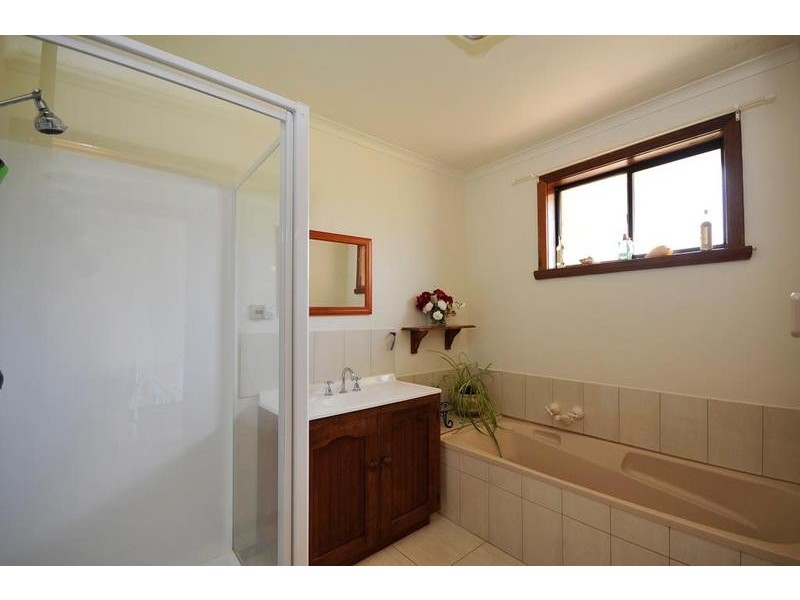 30 Rowland Crescent, Summerhill TAS 7250