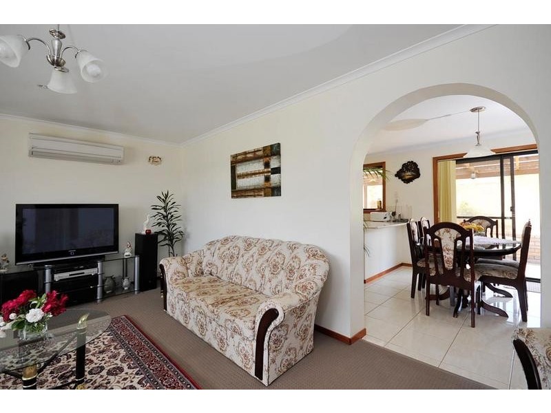 30 Rowland Crescent, Summerhill TAS 7250