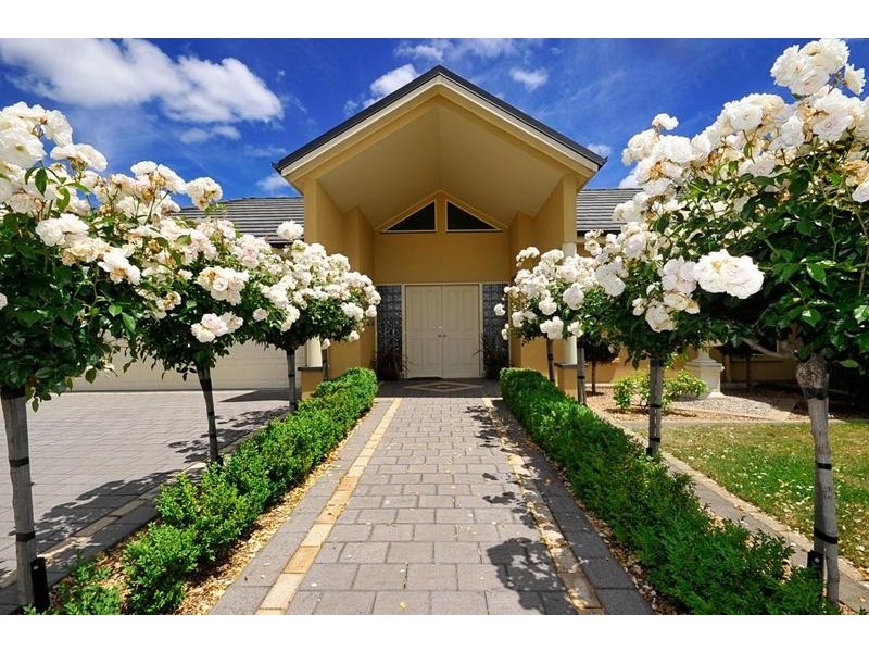 4 Landsborough Avenue, Newstead TAS 7250