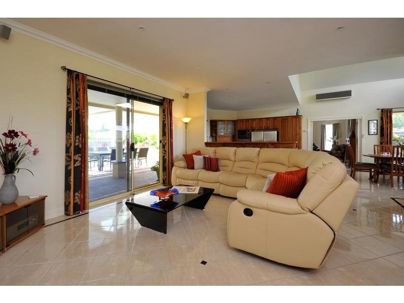 4 Landsborough Avenue, Newstead TAS 7250