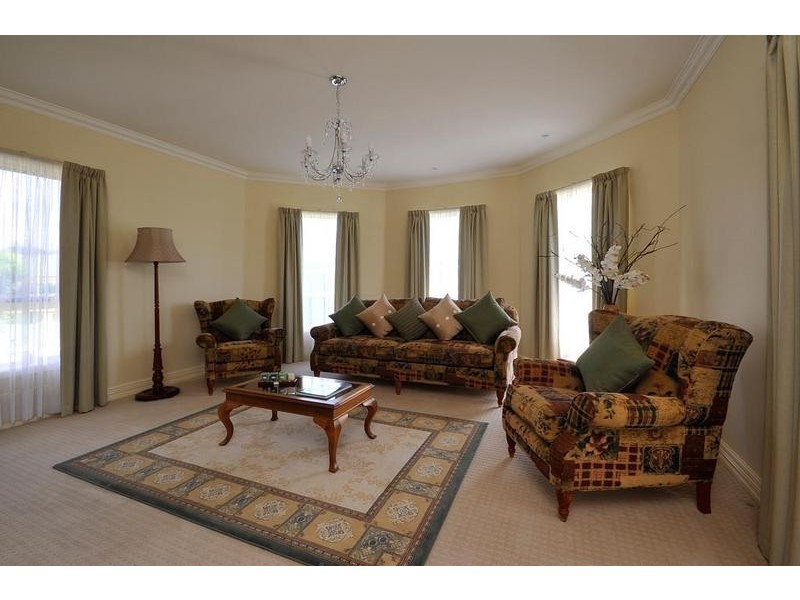 4 Landsborough Avenue, Newstead TAS 7250