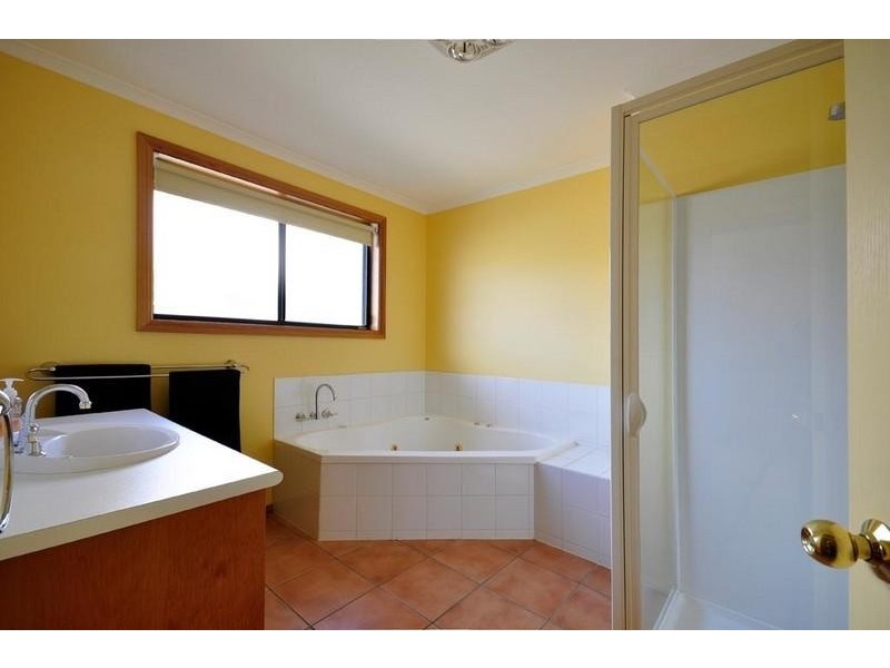 2 Jacqueline Place, Riverside, Riverside TAS 7250