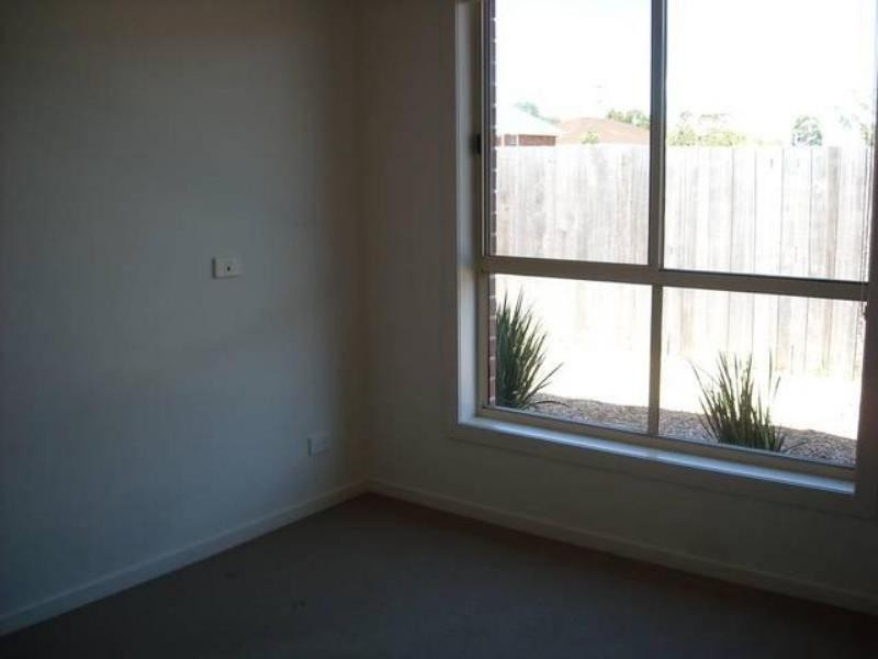 3/3 Bethune Place, Newnham TAS 7248