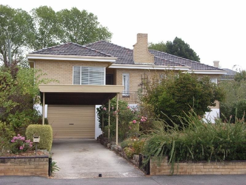 8 Douglas Street, Newstead TAS 7250