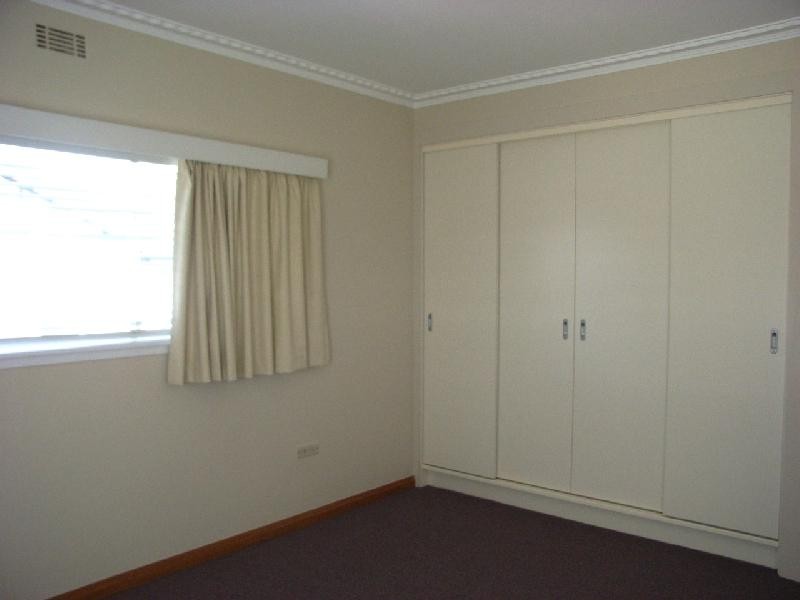 8 Douglas Street, Newstead TAS 7250