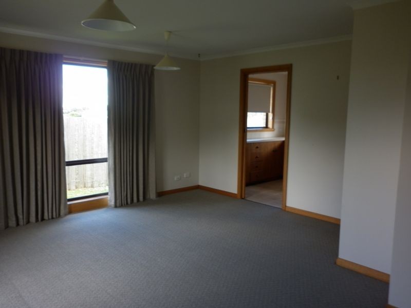 2/5 Jamison Street, West Launceston TAS 7250