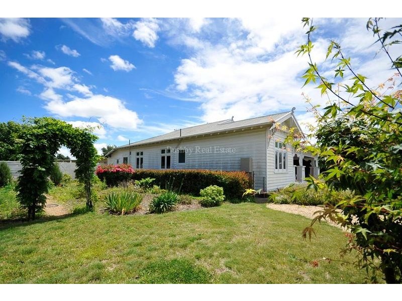 12 Macquarie Street, Evandale TAS 7212