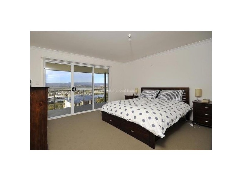 41 Floreat, Trevallyn TAS 7250