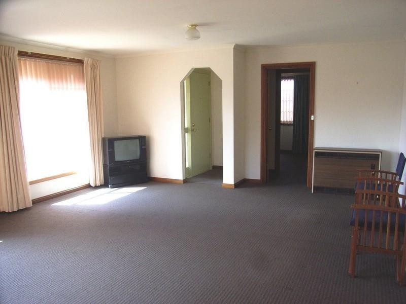 2/276 Penquite Road, Norwood TAS 7250