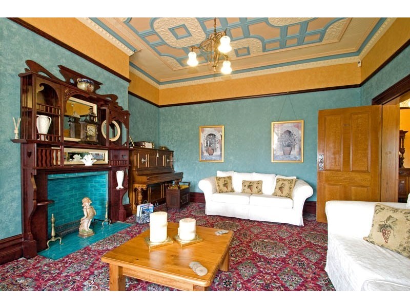 33 Trevallyn Road, Trevallyn TAS 7250