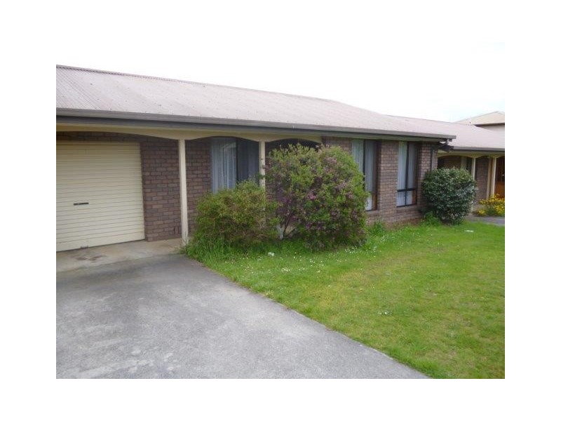 2/148 Alanvale Road, Newnham TAS 7248