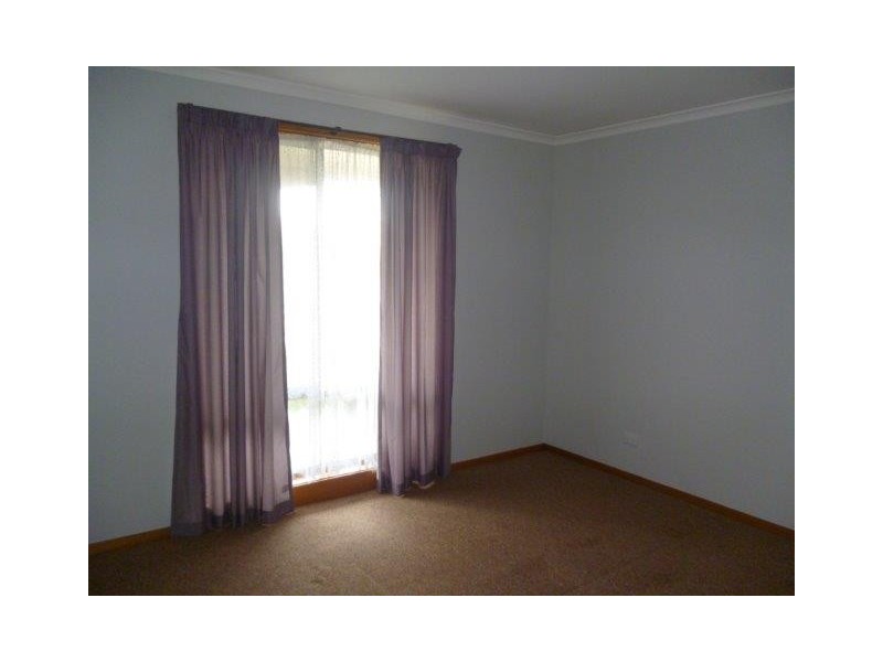 2/148 Alanvale Road, Newnham TAS 7248
