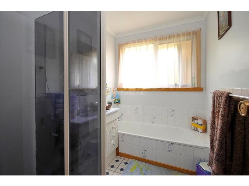 129 Poplar Parade, Youngtown TAS 7249
