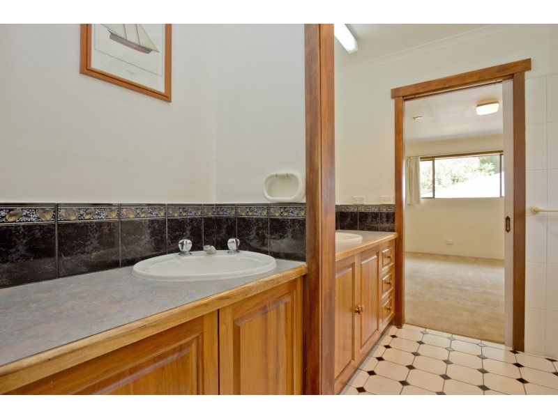 2/69 Salisbury Crescent, West Launceston TAS 7250