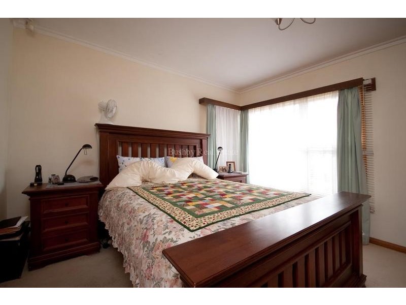 50 Paringa Avenue, Newnham TAS 7248