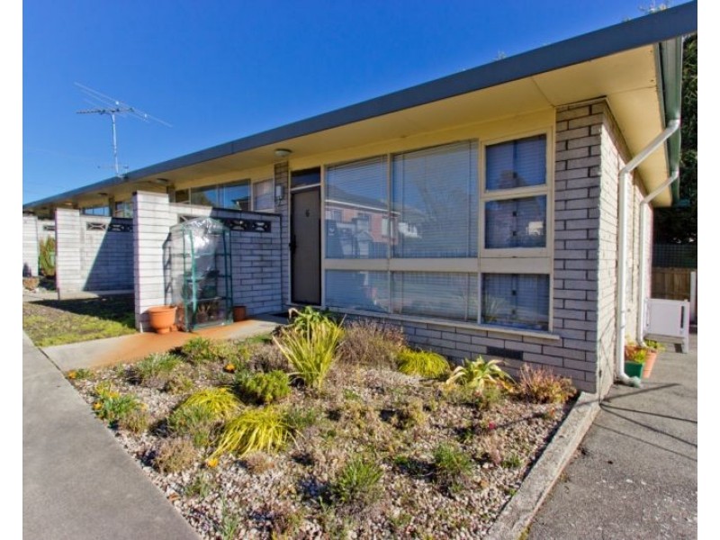 6/10 Notley Street, Newnham TAS 7248