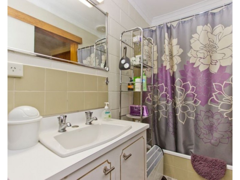 6/10 Notley Street, Newnham TAS 7248