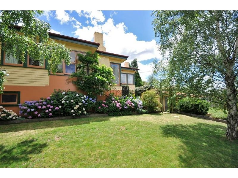 4 Veulalee Avenue, Trevallyn TAS 7250