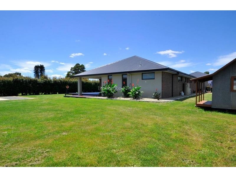 32 Taylor Street, Westbury TAS 7303