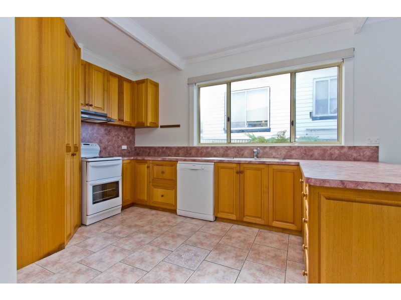 9 Walkers Avenue, Newnham TAS 7248